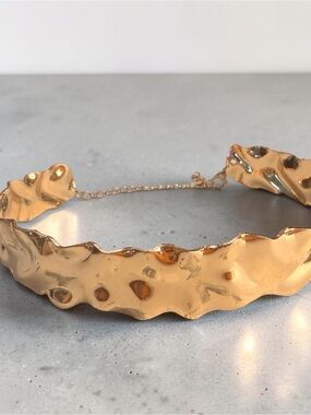 Textured Gold Choker Necklace